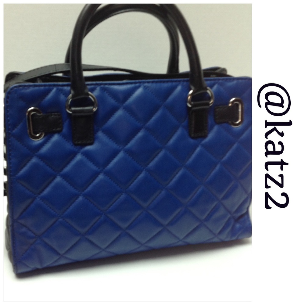 Michael Kors Quilted Leather Two-Toned Purse - Picture 2 of 6